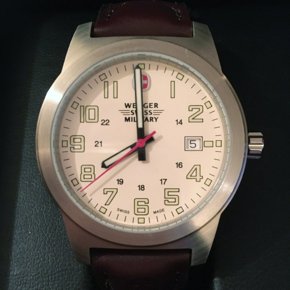 NEW Wenger Men’s Classic Field Watch